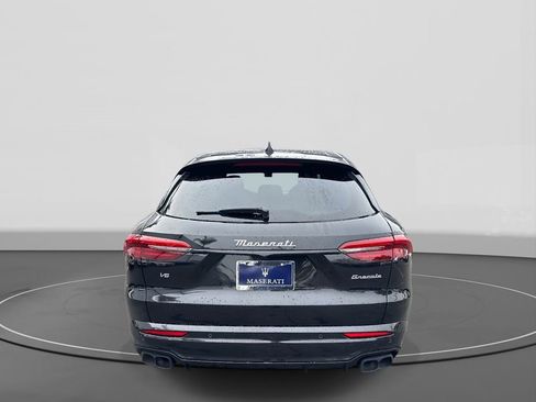 New 2026 Maserati Grecale Modena image 5