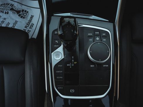 Used 2019 BMW 330i Sedan w/ Convenience Package image 32