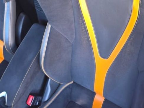 Used 2018 McLaren 720S image 12