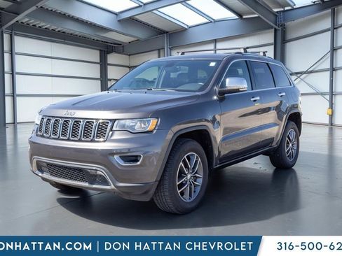 Used 2017 Jeep Grand Cherokee Limited AWD/4WD image 22