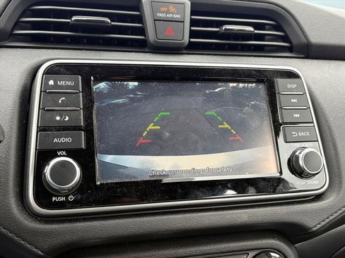 Used 2024 Nissan Versa S w/ S Plus Package image 9