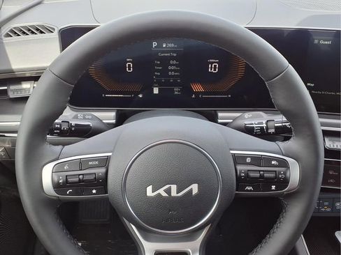 New 2026 Kia K5 GT-Line image 8