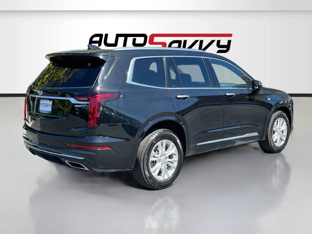 Used 2025 Cadillac XT6 Luxury AWD/4WD image 7