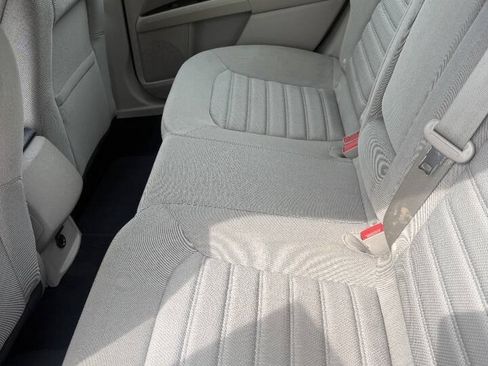 Used 2018 Ford Fusion SE FWD image 10