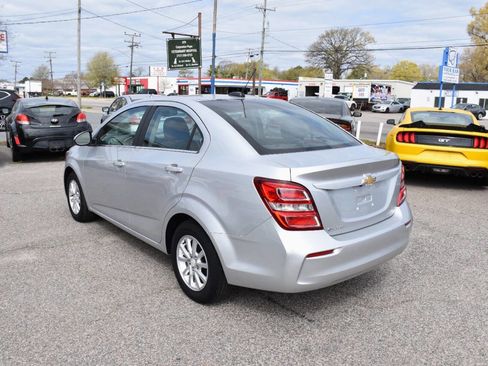 Used 2019 Chevrolet Sonic LT FWD image 8