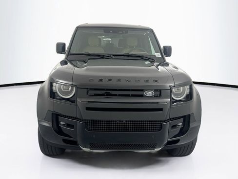 New 2026 Land Rover Defender 130 V8 AWD/4WD image 2