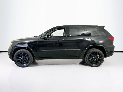 Used 2022 Jeep Grand Cherokee Laredo X AWD/4WD image 8