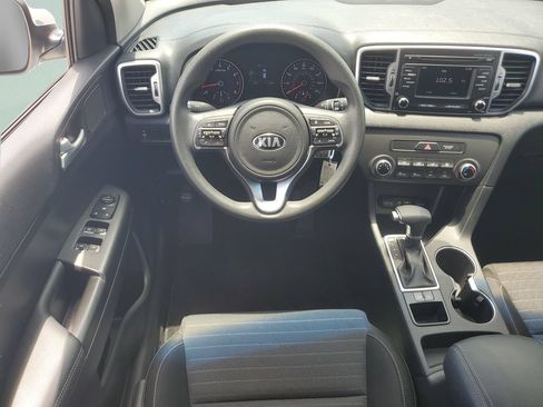 Used 2018 Kia Sportage LX FWD image 13
