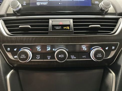 Used 2021 Honda Accord Touring image 35
