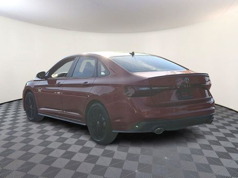 Used 2025 Volkswagen Jetta GLI Autobahn FWD image 4