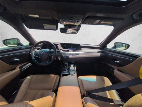 Used 2021 Lexus ES 350 w/ Premium Package FWD image 16