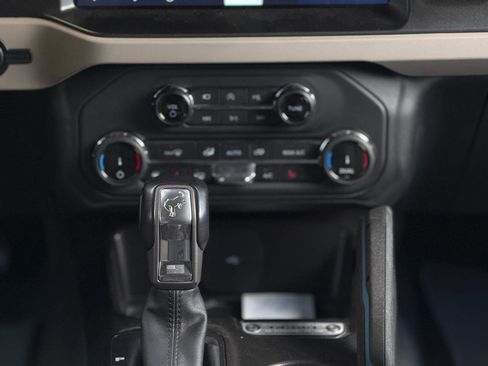 Used 2022 Ford Bronco Wildtrak AWD/4WD image 21