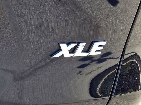 Certified 2024 Toyota RAV4 XLE image 30