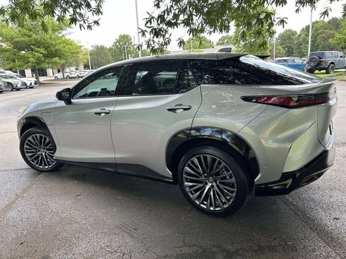 Used 2023 Lexus RZ 450e Premium w/ Accessory Package (2T) AWD/4WD image 4
