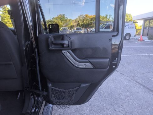 Used 2015 Jeep Wrangler Unlimited Sport w/ Quick Order Package 24S image 35