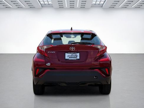 Used 2018 Toyota C-HR XLE FWD image 9
