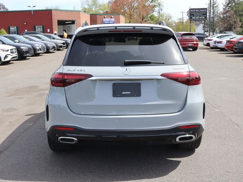 Used 2024 Mercedes-Benz GLE 450 4MATIC image 6