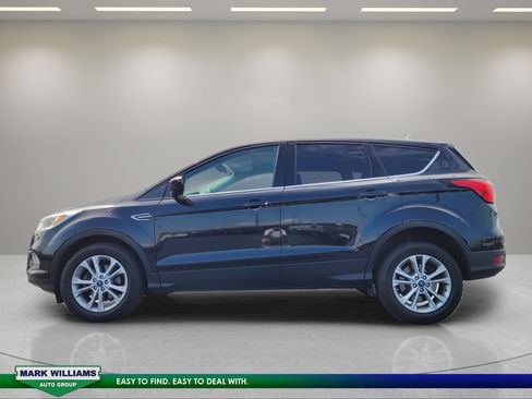 Used 2019 Ford Escape SE FWD image 7