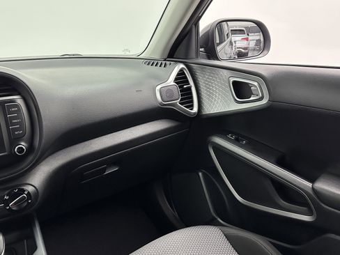 Used 2024 Kia Soul LX w/ Option Group 015 image 21