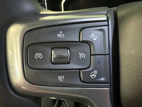 Used 2025 Chevrolet Silverado 1500 LT AWD/4WD image 19