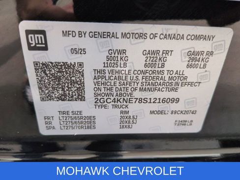 Used 2025 Chevrolet Silverado 2500 LT w/ Trail Boss Package AWD/4WD image 35