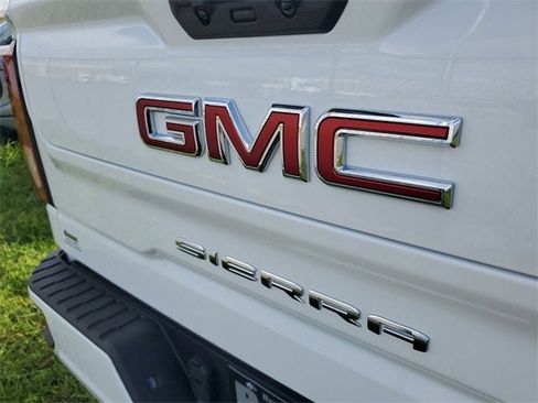 New 2025 GMC Sierra 1500 Pro w/ Graphite Edition image 8