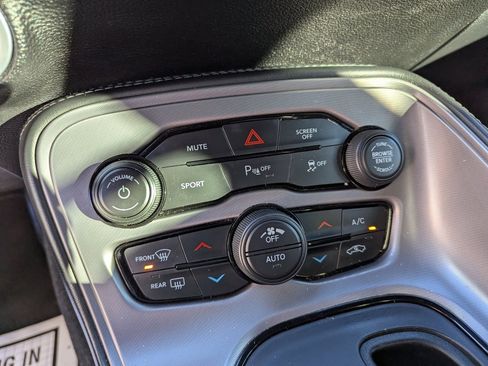 Used 2023 Dodge Challenger GT image 20