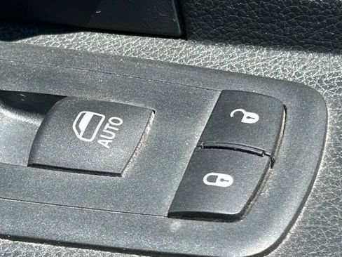 Used 2018 RAM 1500 Tradesman w/ Protection Group AWD/4WD image 34