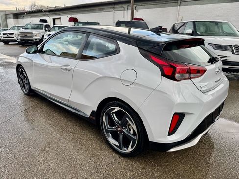 Used 2019 Hyundai Veloster Turbo Ultimate image 4