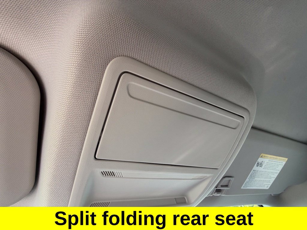 Certified 2025 Ford Escape Platinum AWD/4WD image 18
