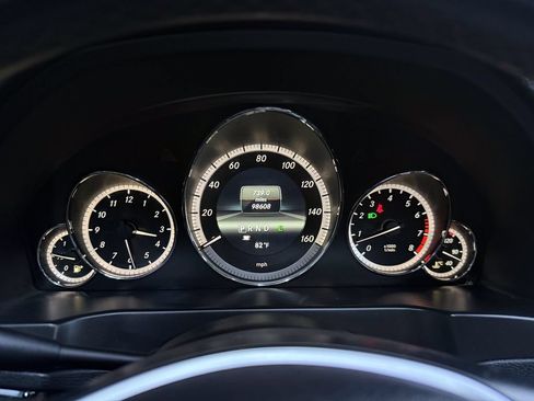 Used 2013 Mercedes-Benz E 350 Cabriolet image 26