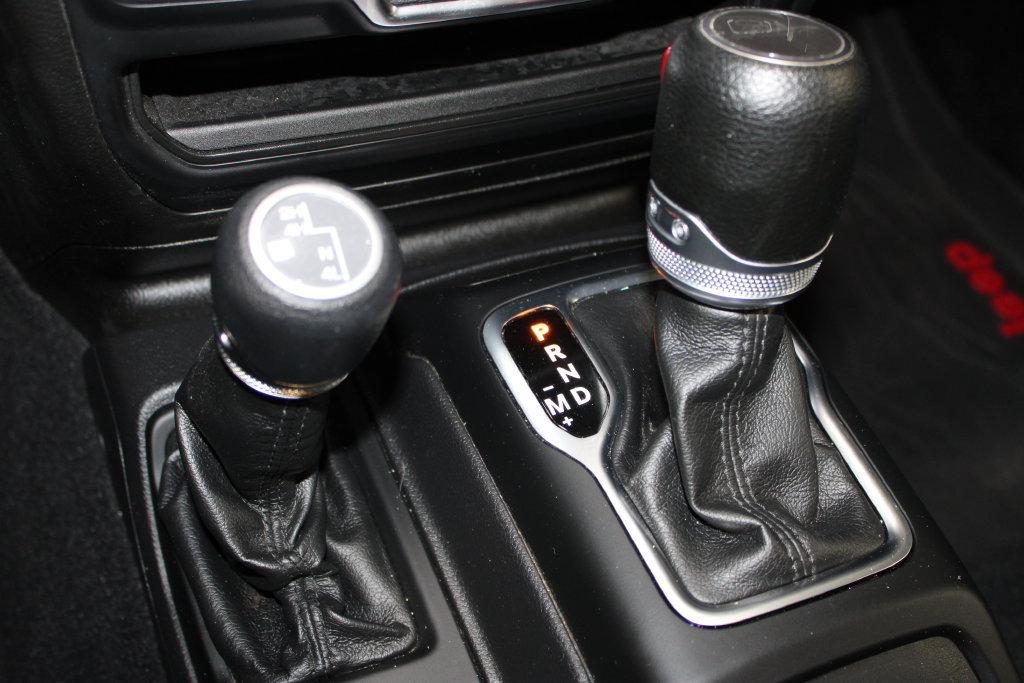 Used 2022 Jeep Gladiator Sport AWD/4WD image 40