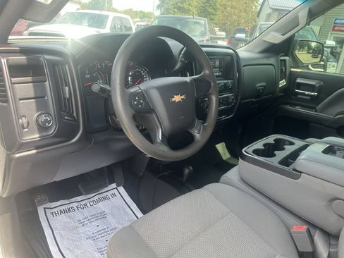 Used 2015 Chevrolet Silverado 2500 W/T AWD/4WD image 20