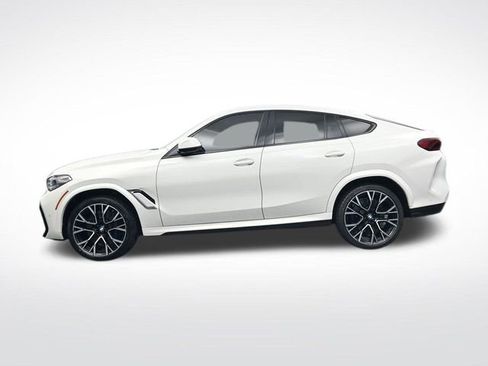 Used 2021 BMW X6 M w/ Executive Package image 9