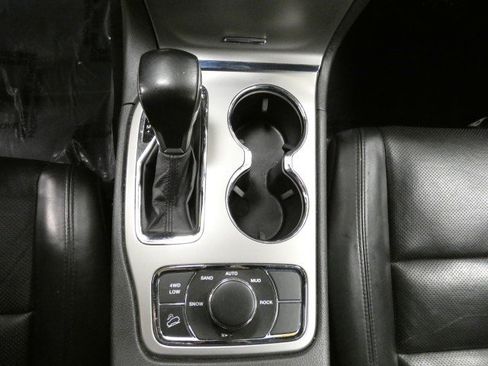 Used 2021 Jeep Grand Cherokee Limited AWD/4WD image 42