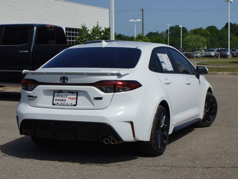 Used 2026 Toyota Corolla XSE FWD image 11
