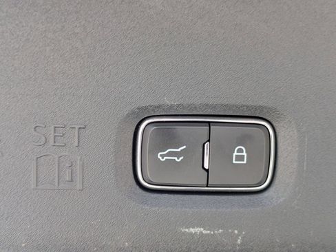 Used 2025 Ford Expedition Max Active AWD/4WD image 33