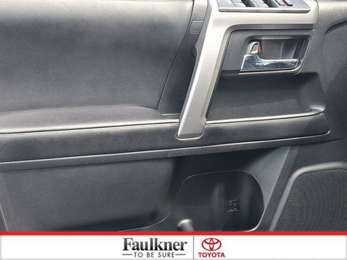 Certified 2024 Toyota 4Runner SR5 AWD/4WD image 12