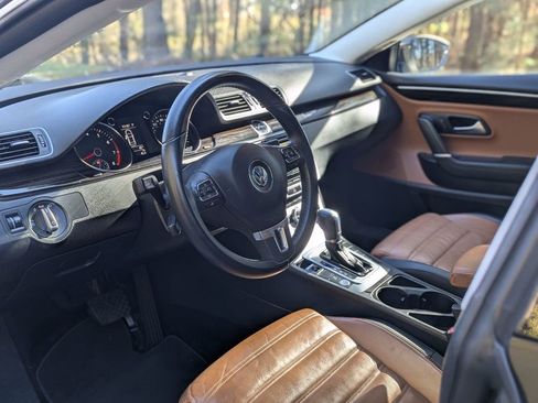 Used 2015 Volkswagen CC Executive image 14