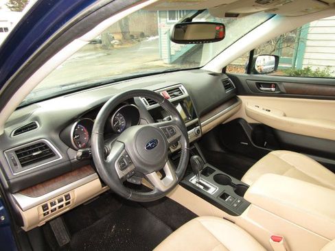 Used 2015 Subaru Outback 2.5i Limited image 25