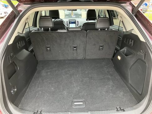 Used 2024 Ford Edge Titanium w/ Equipment Group 301A AWD/4WD image 18