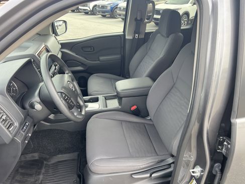 Certified 2024 Nissan Frontier S w/ Technology Package image 11