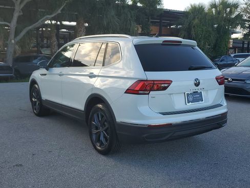 Certified 2023 Volkswagen Tiguan SE w/ Panoramic Sunroof Package FWD image 7
