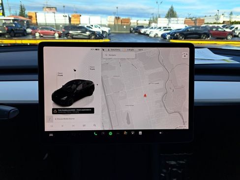 Used 2023 Tesla Model Y Long Range image 24