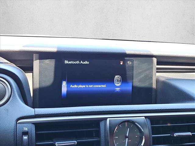 Used 2019 Lexus IS 300 F Sport w/ F Sport Package RWD image 12