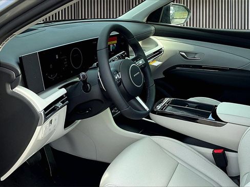 New 2026 Hyundai Tucson Limited image 6