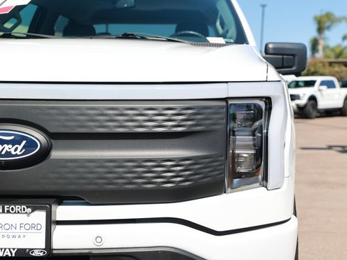 Used 2024 Ford F150 Lightning Flash AWD/4WD image 8