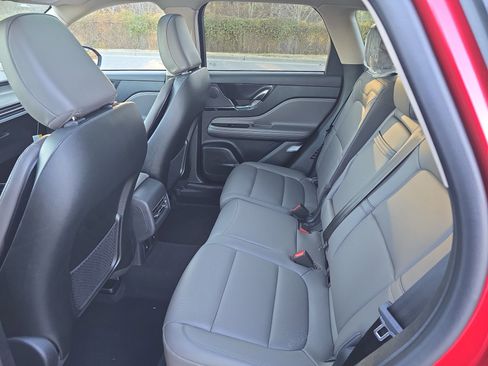New 2026 Lincoln Corsair Premiere FWD image 14