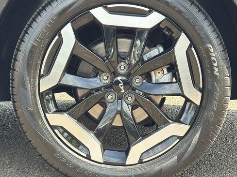 Used 2025 Kia Telluride S AWD/4WD image 28