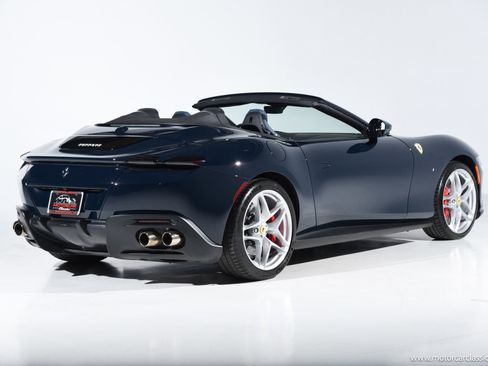 Used 2025 Ferrari Roma Spider RWD image 8